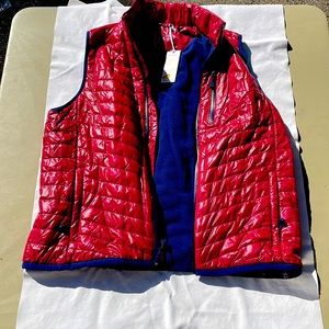 Vineyard Vines puffy vest